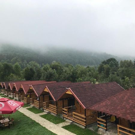 Apartmán Casutele Doftanei Teşila Exteriér fotografie