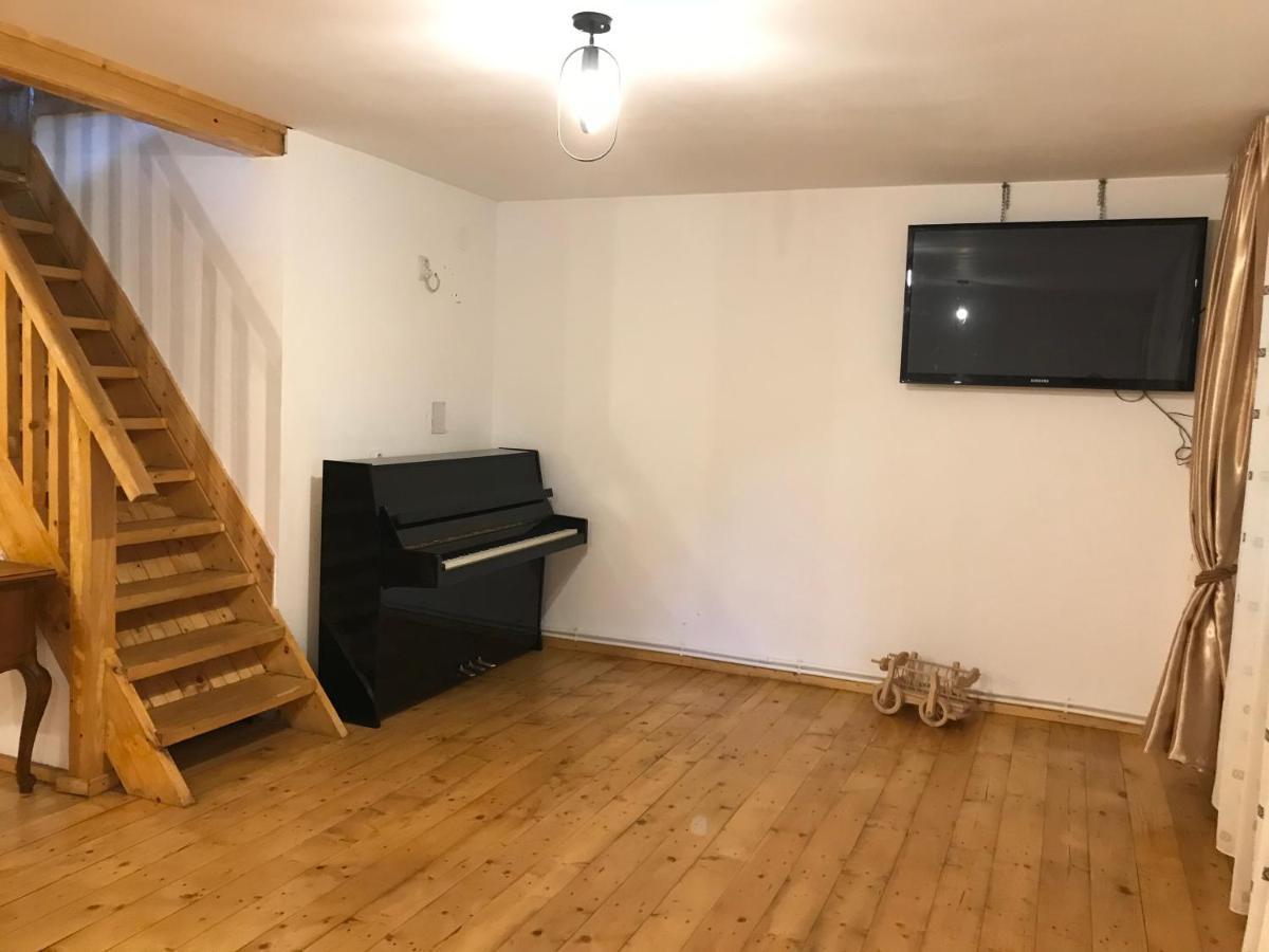 Apartmán Casutele Doftanei Teşila Exteriér fotografie