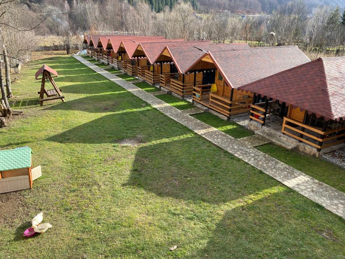 Apartmán Casutele Doftanei Teşila Exteriér fotografie