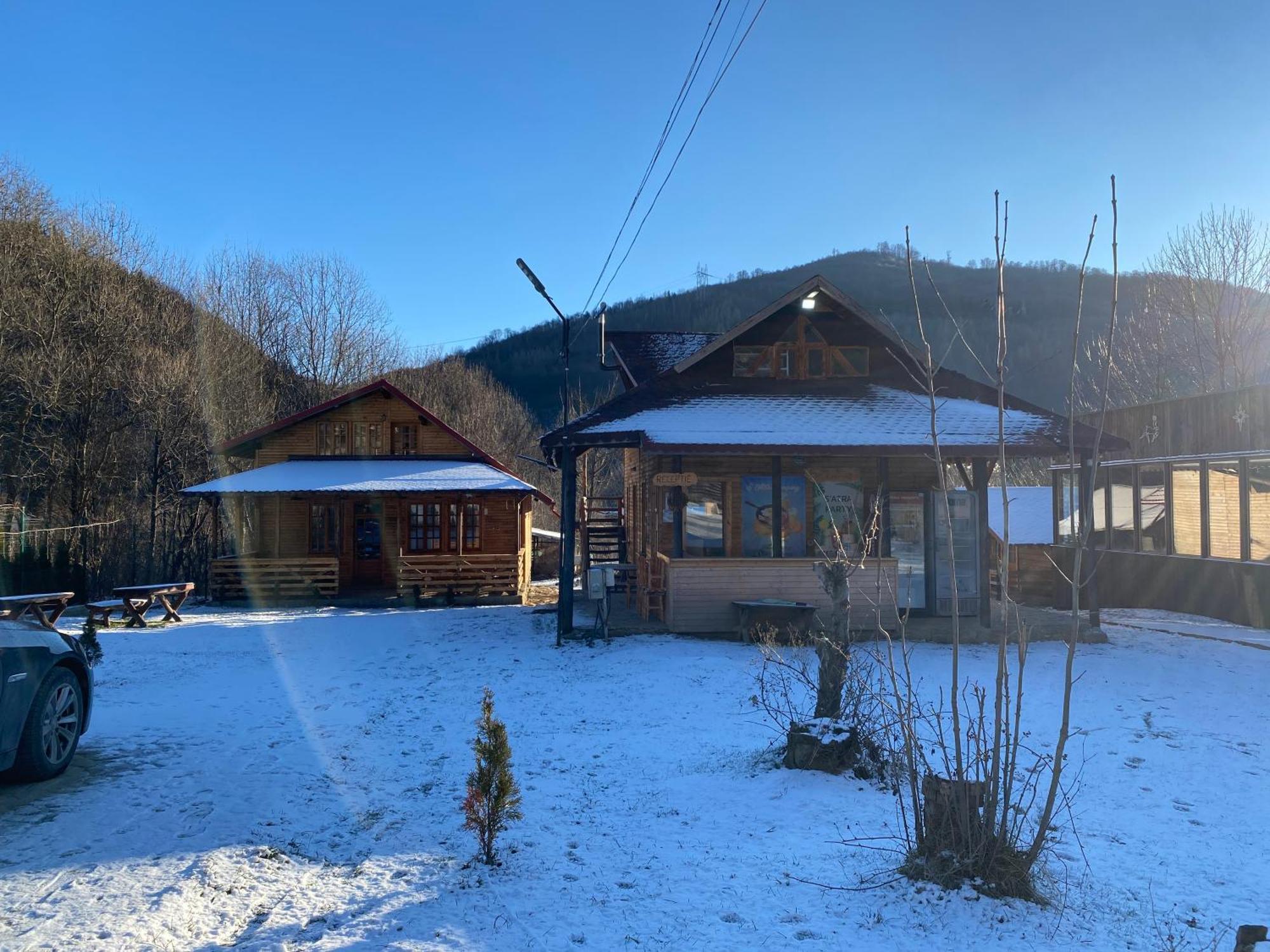 Apartmán Casutele Doftanei Teşila Exteriér fotografie